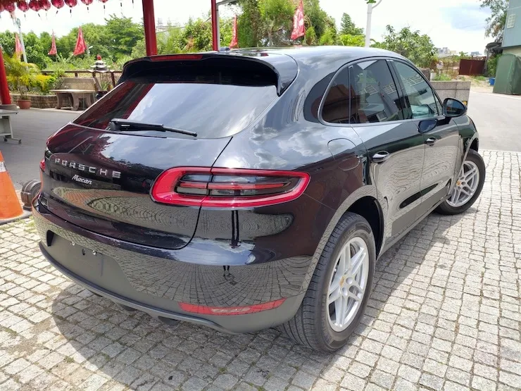 2018 Porsche Macan Lite Package 跑車計時套件 + 動態轉向頭燈 + BOSE音響 黑色 - 3