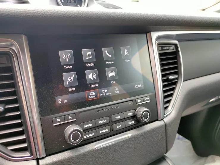 2018 Porsche Macan Lite Package 跑車計時套件 + 動態轉向頭燈 + BOSE音響 黑色 - 13