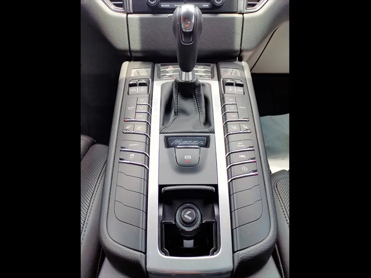 2018 Porsche Macan Lite Package 跑車計時套件 + 動態轉向頭燈 + BOSE音響 黑色 - 11