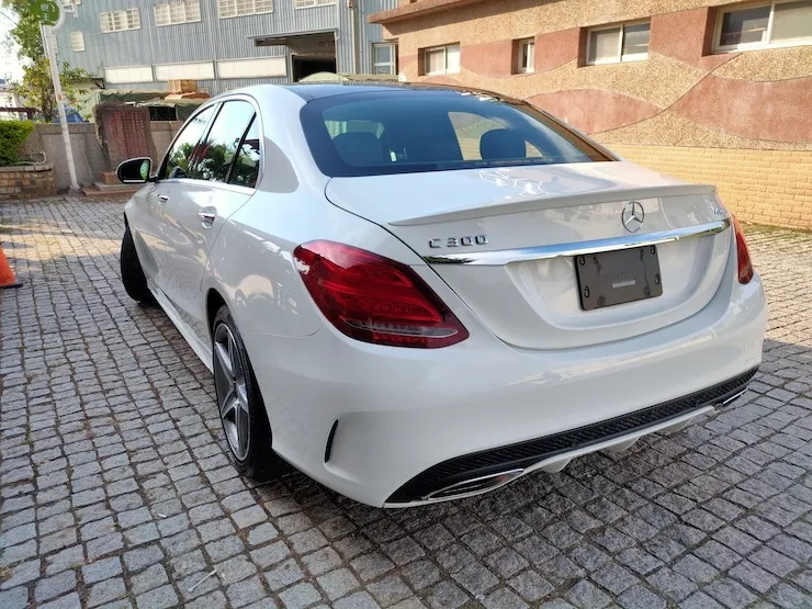 2016 Benz W205 C300 AMG 黑岑木 柏林之音 - 4