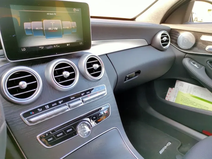 2016 Benz W205 C300 AMG 黑岑木 柏林之音 - 12
