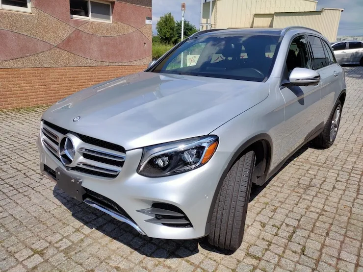 2016/17 Benz X253 GLC300 4MATIC AMG 銀 360環景 + 前後雷達自動停車