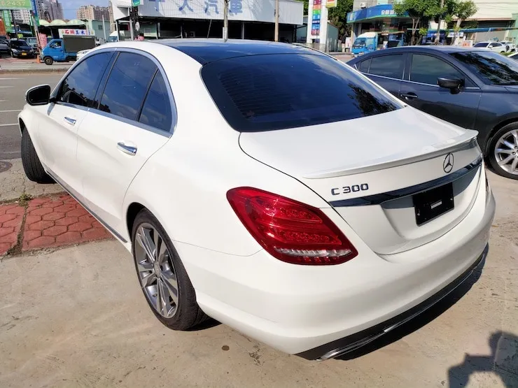 2016 Benz 賓士 W205 C300 超低價 柏林之音 + 黑梣木 - 4