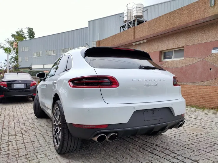 2017 Porsche Macan S 紅皮椅 + 動態轉向頭燈 + 盲點警示 + BOSE音響 白色 - 4