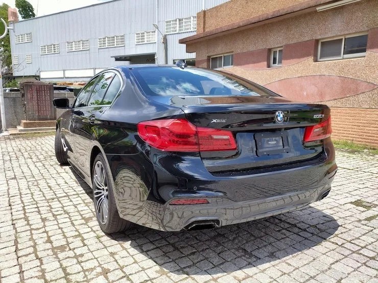 2017 BMW G30 5 30i M Sport XDrive 電吸門 H/K音響 HUD - 4