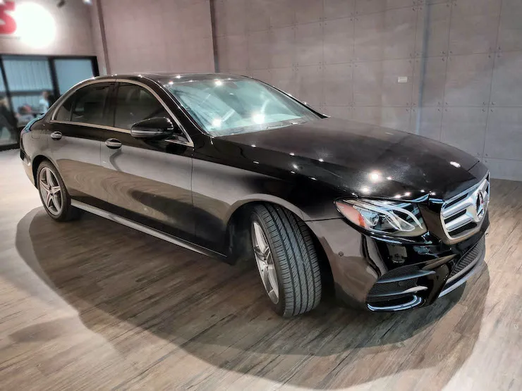 2016/17 Benz(賓士) W213 E300 黑 AMG 柏林之音 黑梣木飾板 超低價