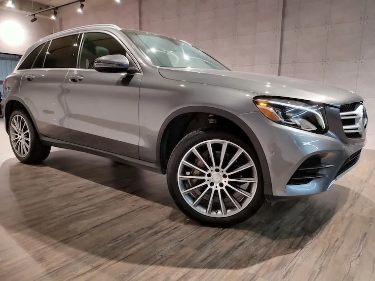 2016 Benz X253 GLC300 4MATIC 灰 AMG + 黑梣木 + 氣氛燈