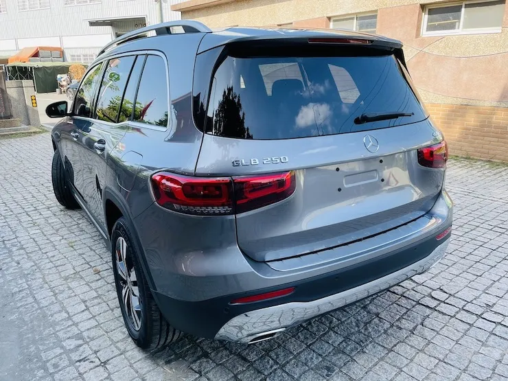 2020 Benz (賓士) X247 GLB250 4MATIC 外匯全新車 現車免等 售198萬 - 4