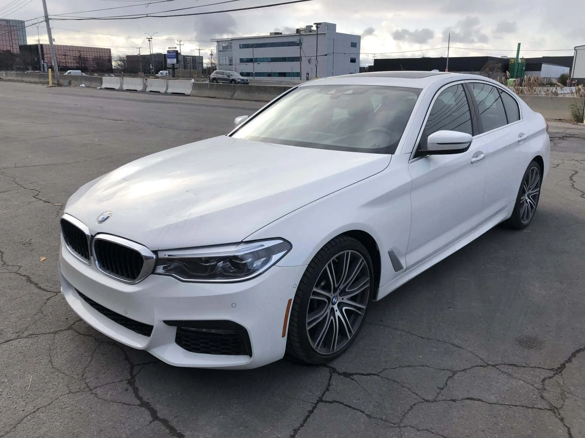 2017 BMW G30 540i xDrive M Sport 5AS 輔助駕駛 外匯車