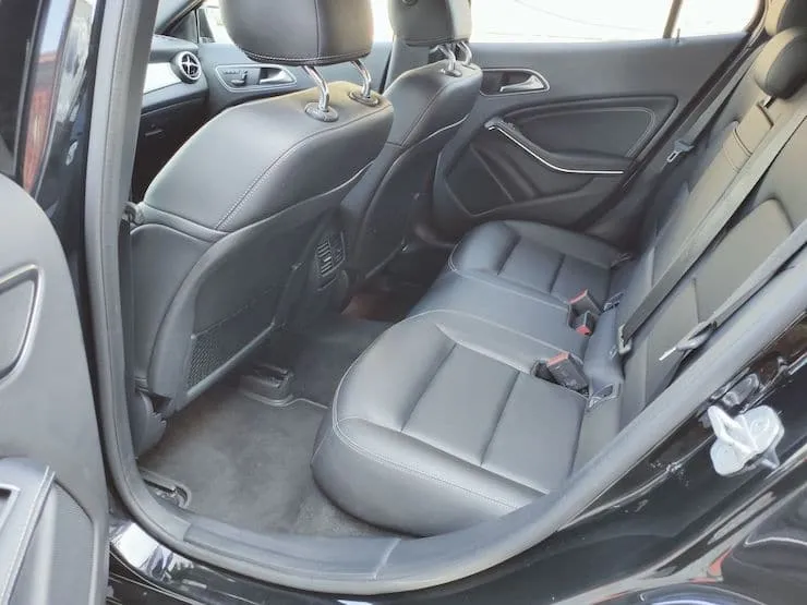 2016 Benz(賓士) X156 GLA250 4MATIC 黑 19″鋁圈+前後雷達自動停車 - 14