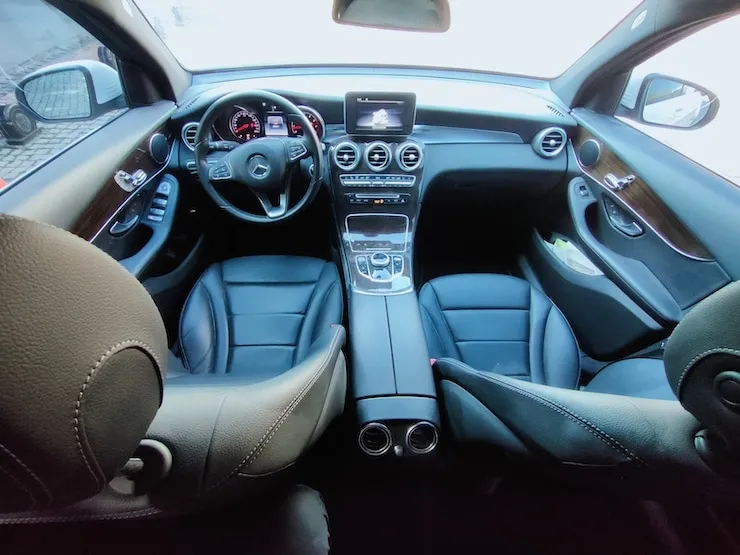 2018 Benz(賓士) X253 GLC300 白 原廠 Apple Carplay - 11