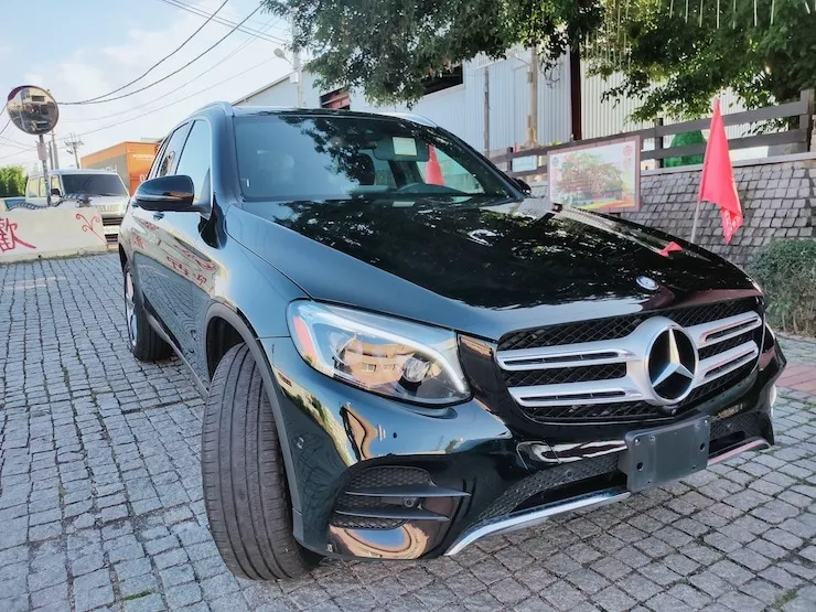 2016 Benz GLC300 4MATIC AMG 黑 360環景 柏林之音