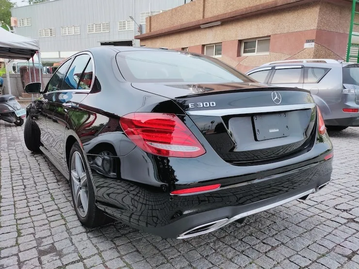 2016/17 Benz W213 E300 AMG P2 光束頭燈 按摩椅 香氛套件 - 3