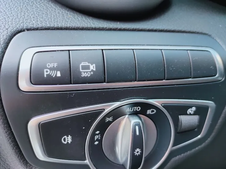 2018 賓士 Benz C300 AMG 柏林 環景 雙魚眼 氣氛燈 電尾門 - 8