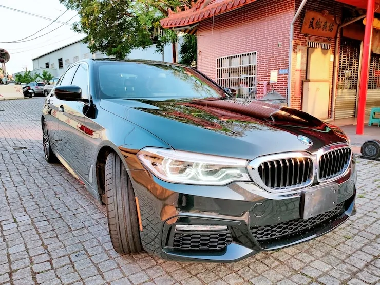 2017 BMW 540i M Sport xDrive 5AS 駕駛輔助系統