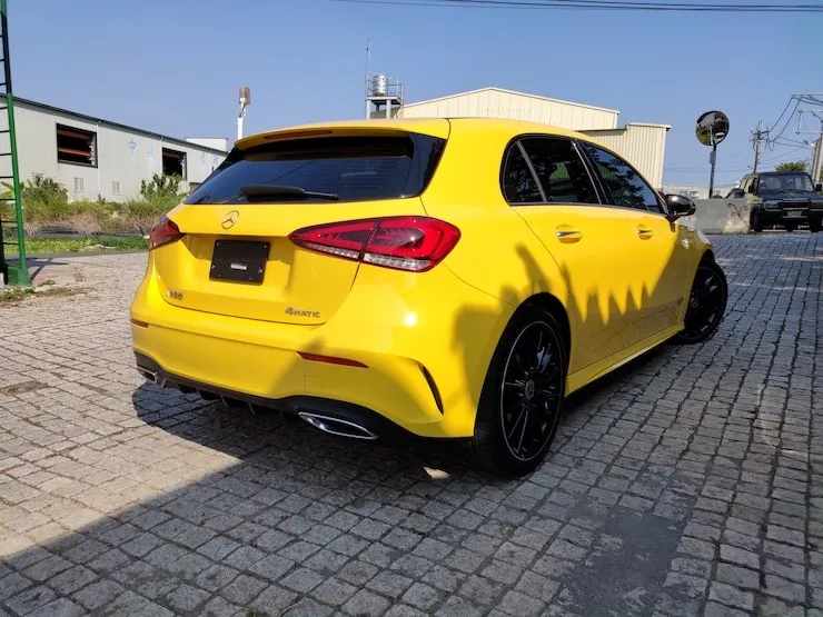 2019 Benz A250 4MATIC AMG 自動跟車 + 19吋鋁圈 賽道黃 - 4