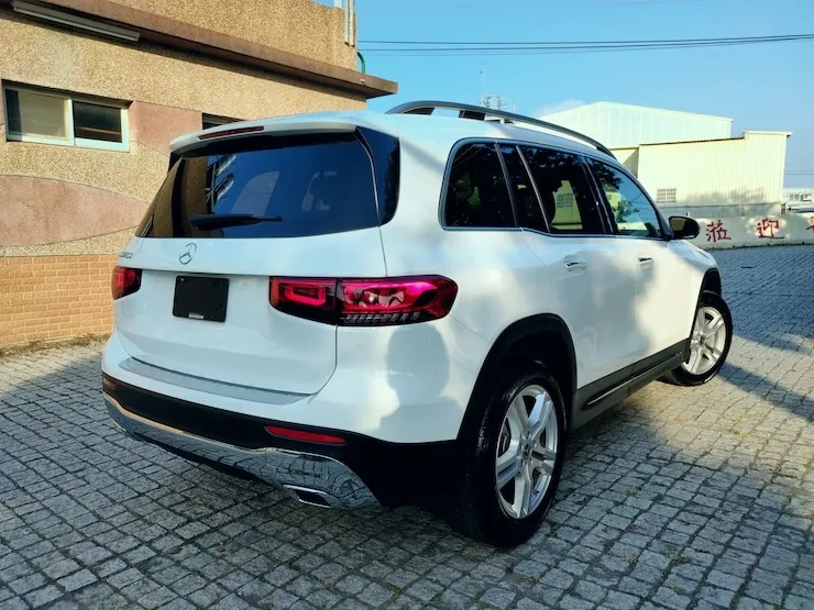 2020 Benz (賓士) X247 GLB250 白色 23P 全景天窗 現車在庫 - 4