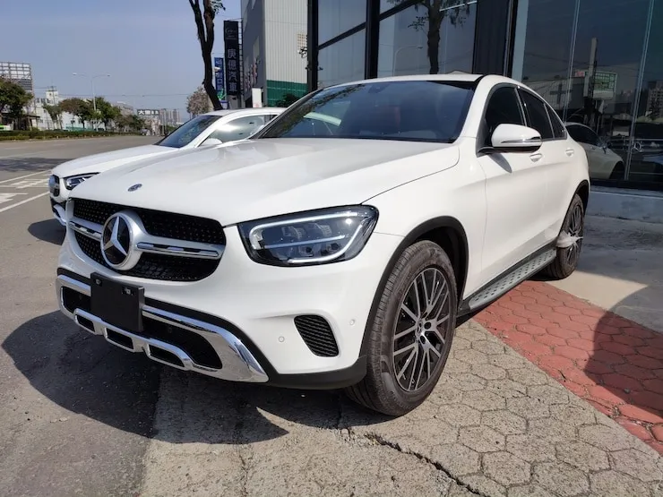 2021式 Benz GLC300 Coupe 4MATIC 白 紅內裝 M264引擎 外匯全新車