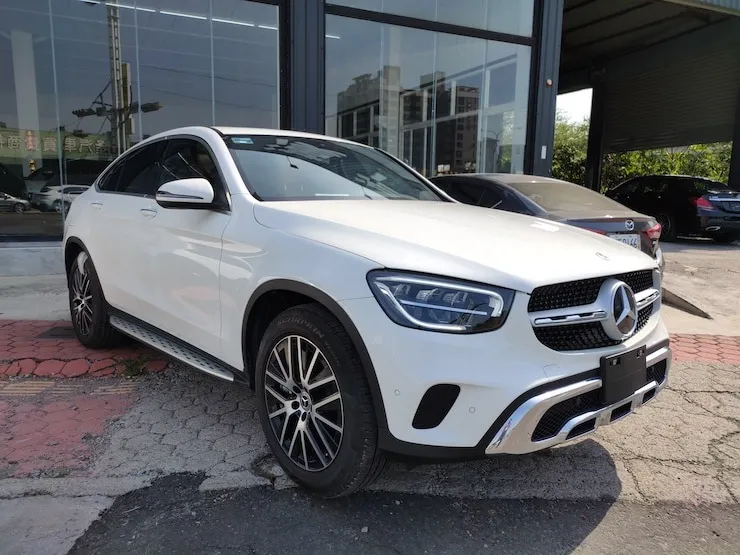 2021式 Benz GLC300 Coupe 4MATIC 白 紅內裝 M264引擎 外匯全新車 - 2