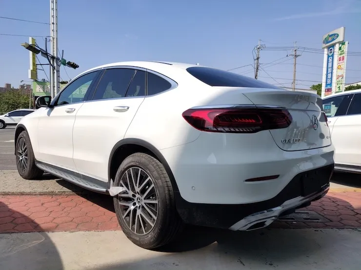 2021式 Benz GLC300 Coupe 4MATIC 白 紅內裝 M264引擎 外匯全新車 - 5