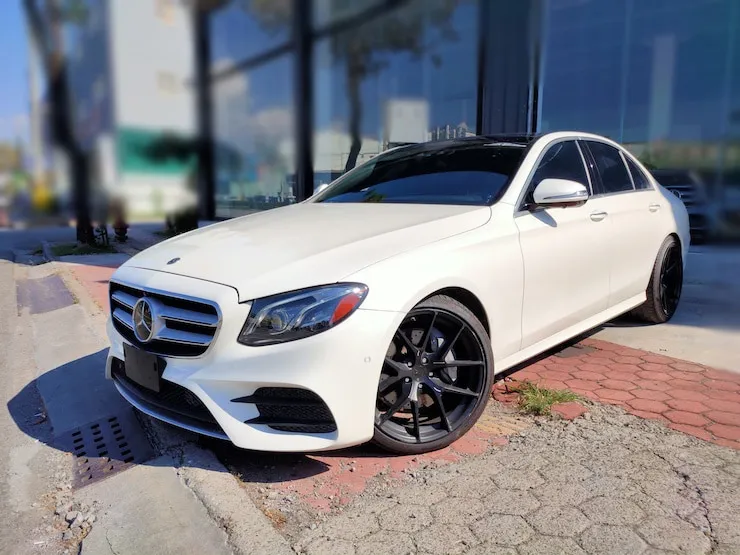 2018 Benz E300 AMG P3 高配 P20 360環景 抬顯 柏林 天窗
