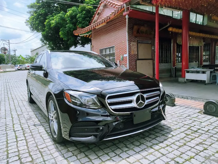 2017 Benz W213 E400 Estate AMG 旅行車 黑 P20 滿配 冷熱座椅 氣壓懸吊 - 2