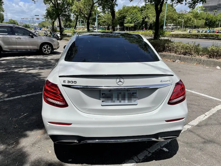 2018 Benz E300 AMG P3 高配 P20 360°環景 抬顯 已領牌 - 5
