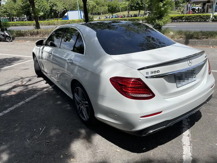 2018 Benz E300 AMG P3 高配 P20 360°環景 抬顯 已領牌 - 4