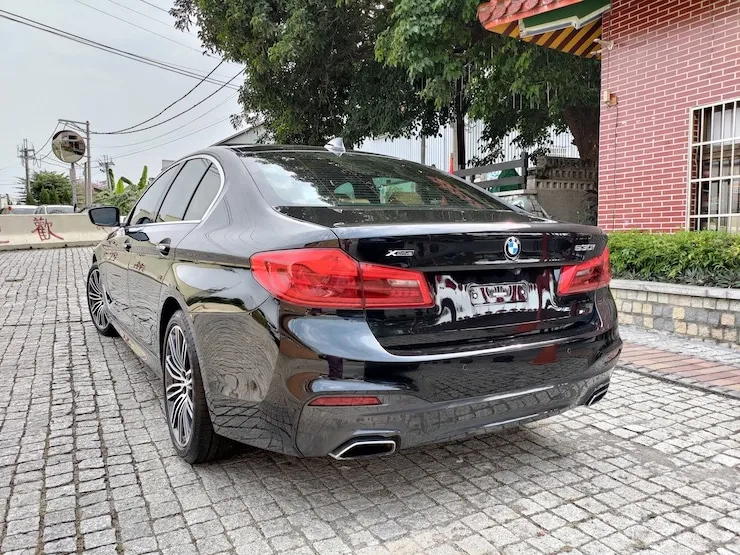 2017 BMW 530i M Sport xDrive 5AS 駕駛輔助系統 + HUD - 4