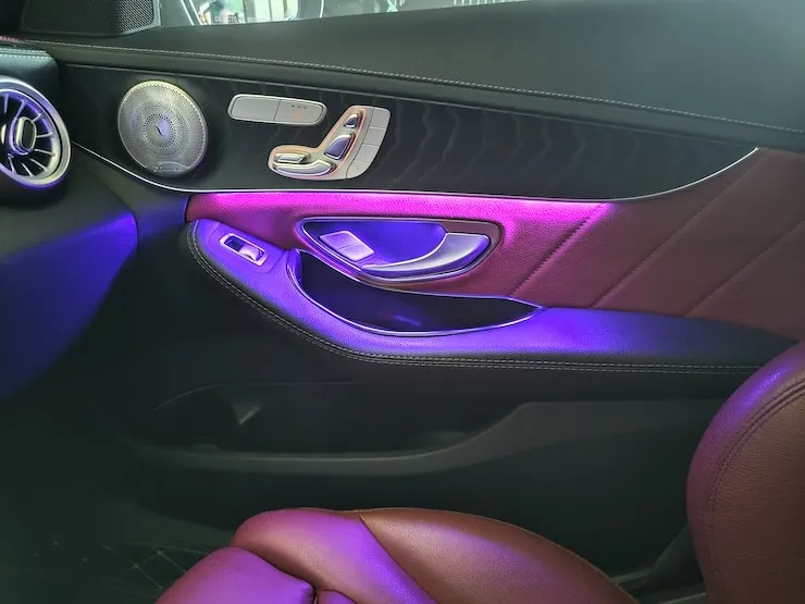 2016 Benz C450 4MATIC AMG 23P 抬顯 夜色鋁圈 黑/紅皮椅 - 12