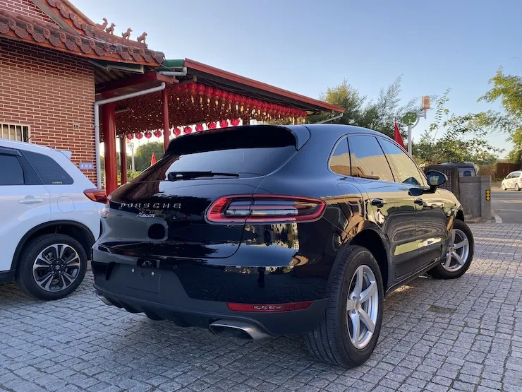 2017 Porsche Macan Lite Package 動態轉向頭燈 + BOSE音響 黑色 - 3