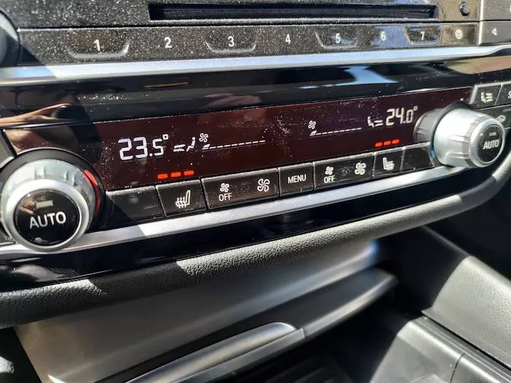 2018 BMW G31 5 30i Touring 5AT 旅行車 - 6