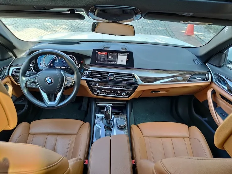 2018 BMW G31 5 30i Touring 5AT 旅行車 + 遙控停車 - 12