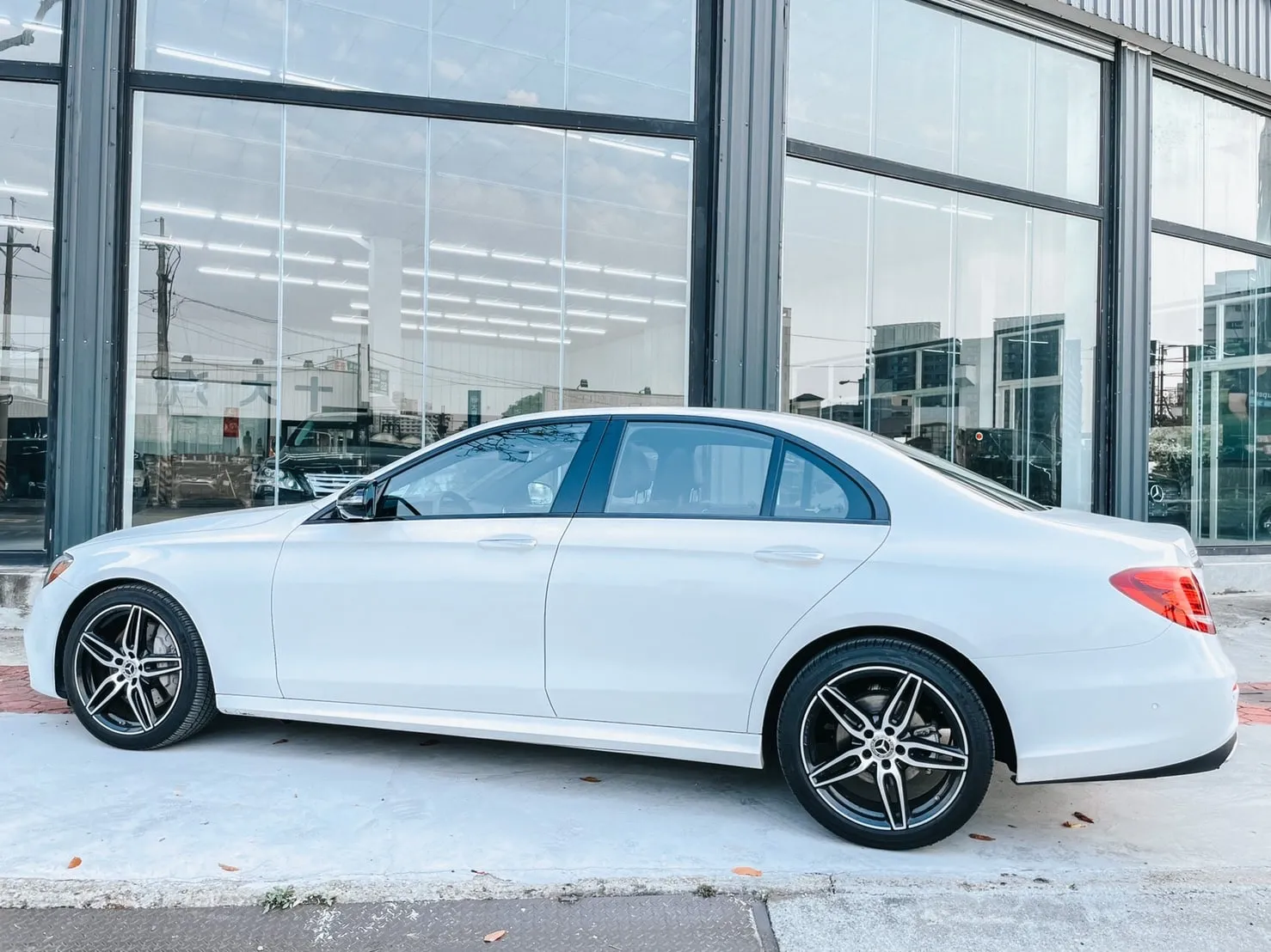 2018/19 Benz E300 AMG 高配 P20 360環景 全景天窗 - 2