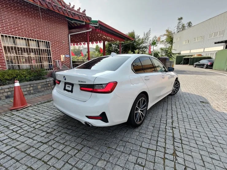 2019 BMW G20 3 30i XDrive 5AS Sport Line - 4