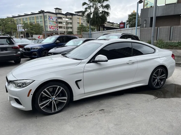 2016 BMW(寶馬) F36 435i 白 M-SPORT 套件 5AS輔助駕駛