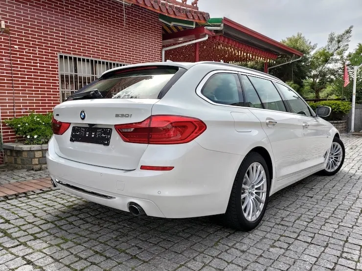 2018 BMW G31 5 30i Touring 5AT 旅行車 + 全景天窗 - 4