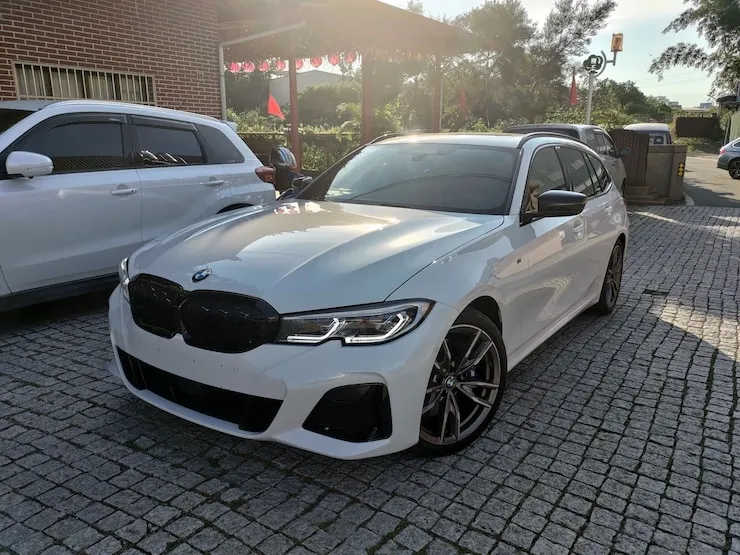 2020 BMW G21 M340i Touring 5AU + H/K音響 + 雷射頭燈 - 2