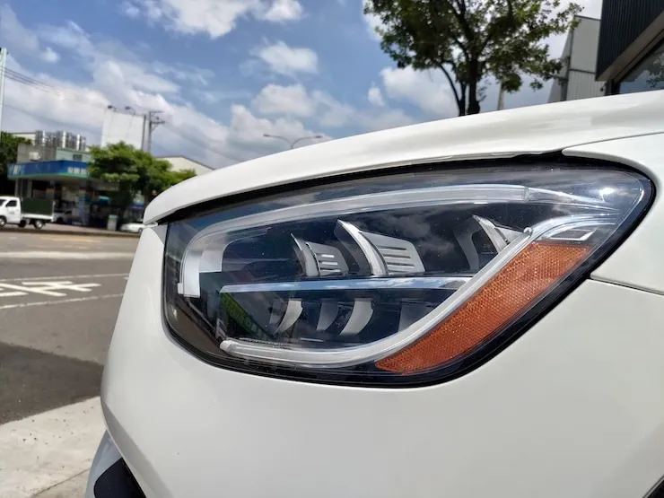 2021 Benz GLC300 4MATIC AMG 白 黑內裝 夜色套件 M264引擎 - 3