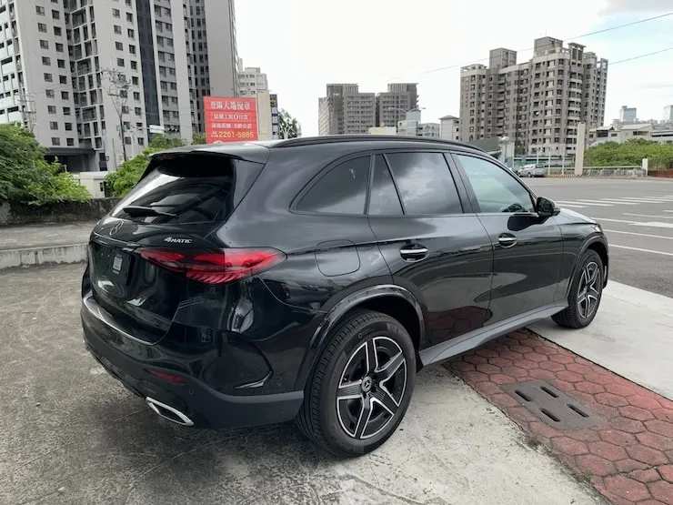 2023 Benz X254 GLC300 P20 AMG LINE 4MATIC 全新車 - 3