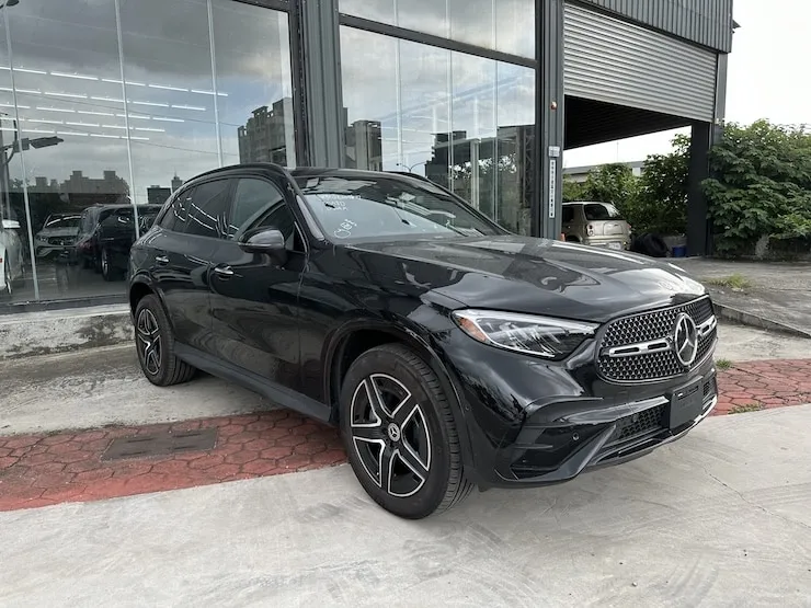 2023 Benz X254 GLC300 P20 AMG LINE 4MATIC 全新車