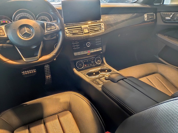 2016 Benz(賓士) W218 CLS400 白 AMG Line 360環景+按摩椅