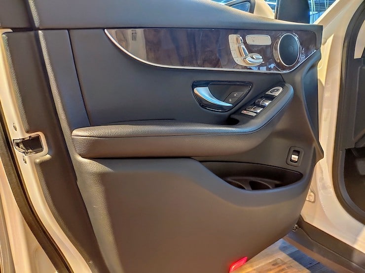 2016 Benz X253 GLC300 4MATIC 白-360環景+自動停車