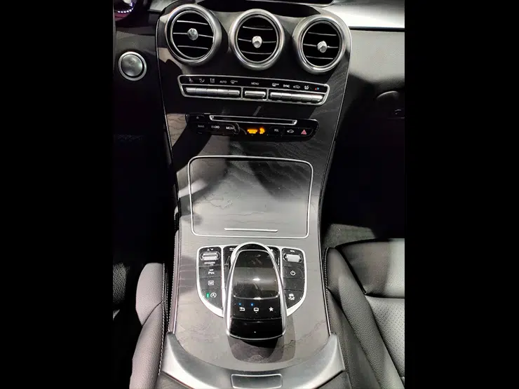 2016 Benz X253 GLC300 4MATIC 灰 AMG + 黑梣木 + 氣氛燈