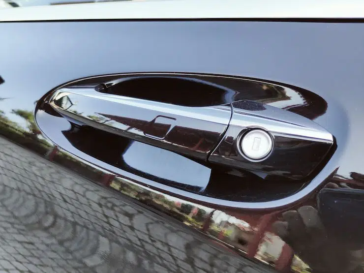 2016 Benz(賓士) X156 GLA250 4MATIC 黑 19"鋁圈+前後雷達自動停車