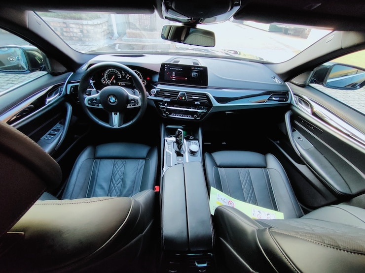 2017 BMW 540i M Sport xDrive 5AS 駕駛輔助系統